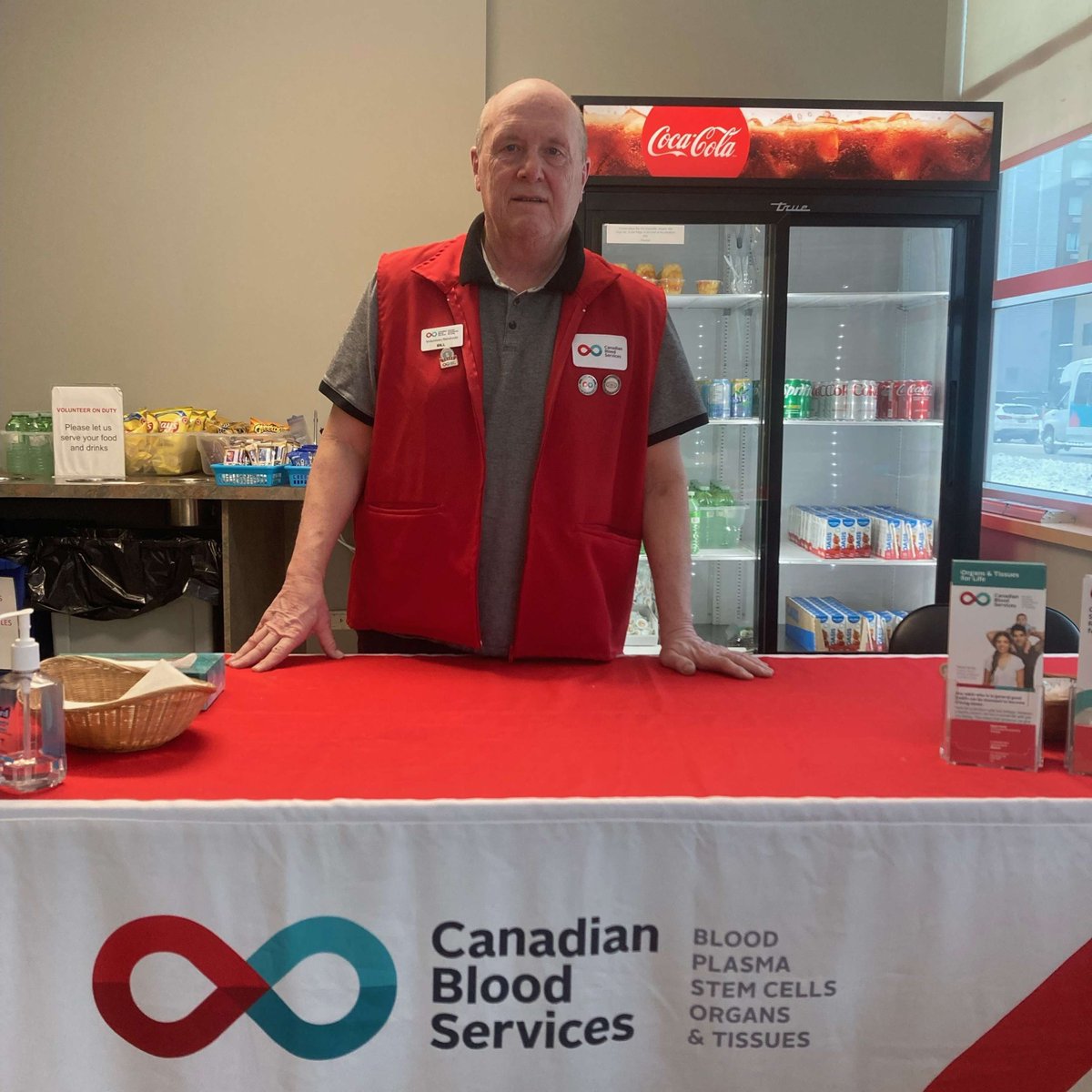 Meet Bill Miller, our regular Thursday volunteer. He has volunteered with us at the Winnipeg Donor Centre for 8 years. 'I really enjoy interacting with donors especially with my 'regulars'. I look forward to seeing our donors every time they visit.' Thank you Bill! #NVW2024