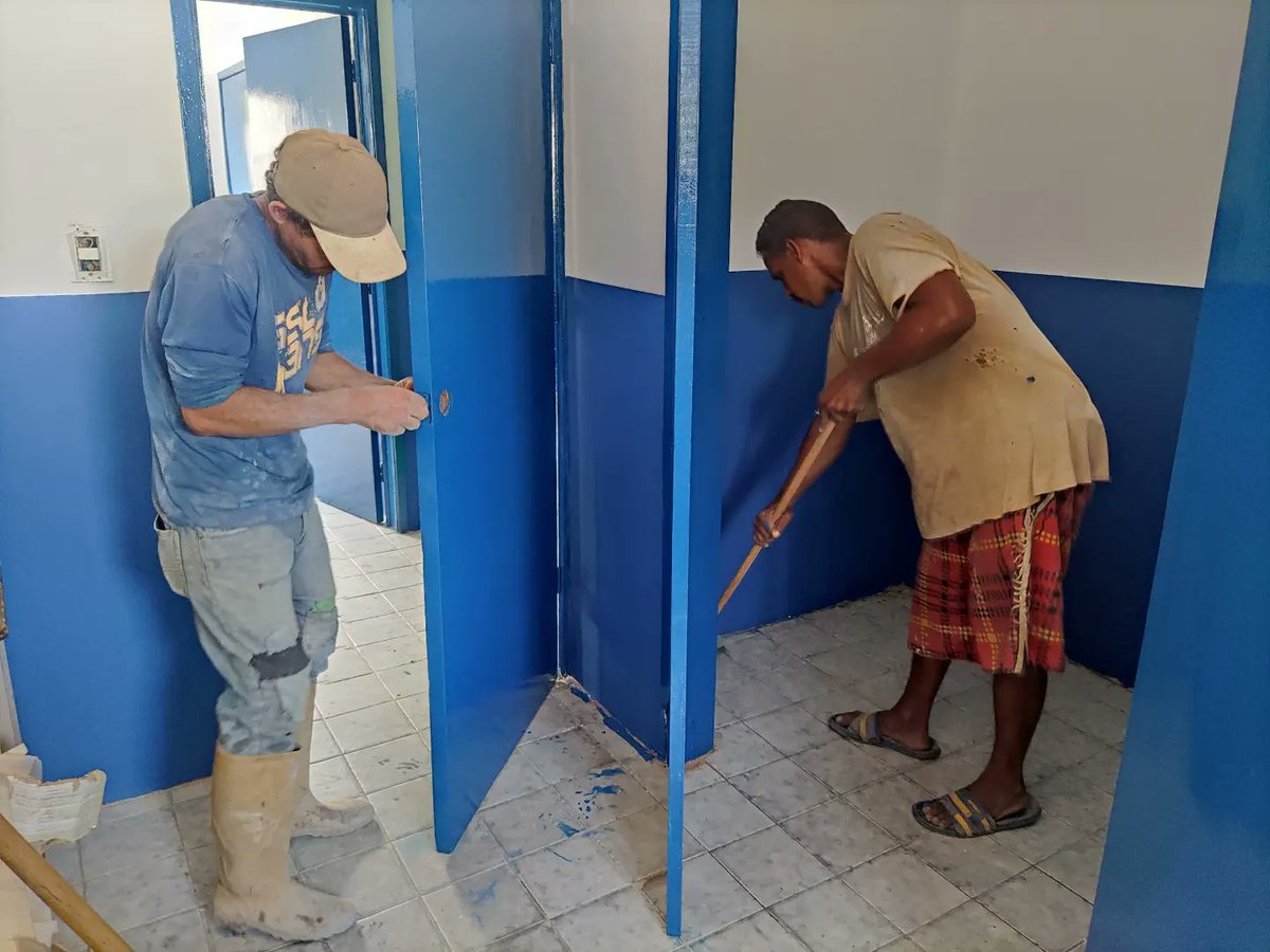 Con el respaldo del Consejo Federal de Gobierno, avanzamos a paso firme en los trabajos de rehabilitación del consultorio ubicado en la comunidad de Aricagua
 
Junto a nuestro Pdte <a href="/NicolasMaduro/">Nicolás Maduro</a> para darle al pueblo el acceso oportuno a la atención primaria
#NoAlBloqueoCriminal