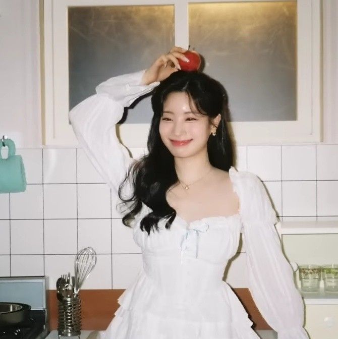 we never talked about how pretty dahyun was during moonlight sunrise 🫠