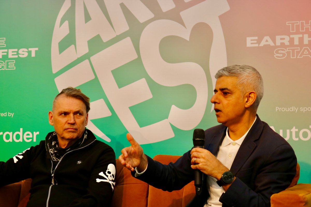 Today, Mayor of London, @SadiqKhan , and @DaleVince, founder of @ecotricity on The Earthfest Stage, proudly supported by Auto Trader.