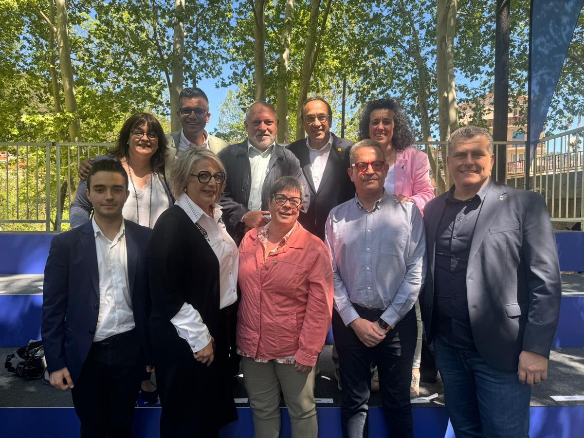 juntsxterrassa_'s tweet photo. La nostra portaveu @mlluisvall i la nostra regidora @Montcau han participat aquest matí a l'acte municipalista de precampanya pel #12M amb el president @KRLS al costat de tots els representants del món municipal de @JuntsXCat https://t.co/3fQvGOFVsR