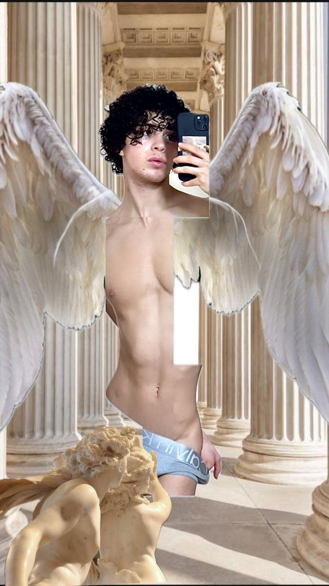 ellalex422's tweet photo. Edit &amp; original 

Bored >>> https://t.co/ocbNLOpcle