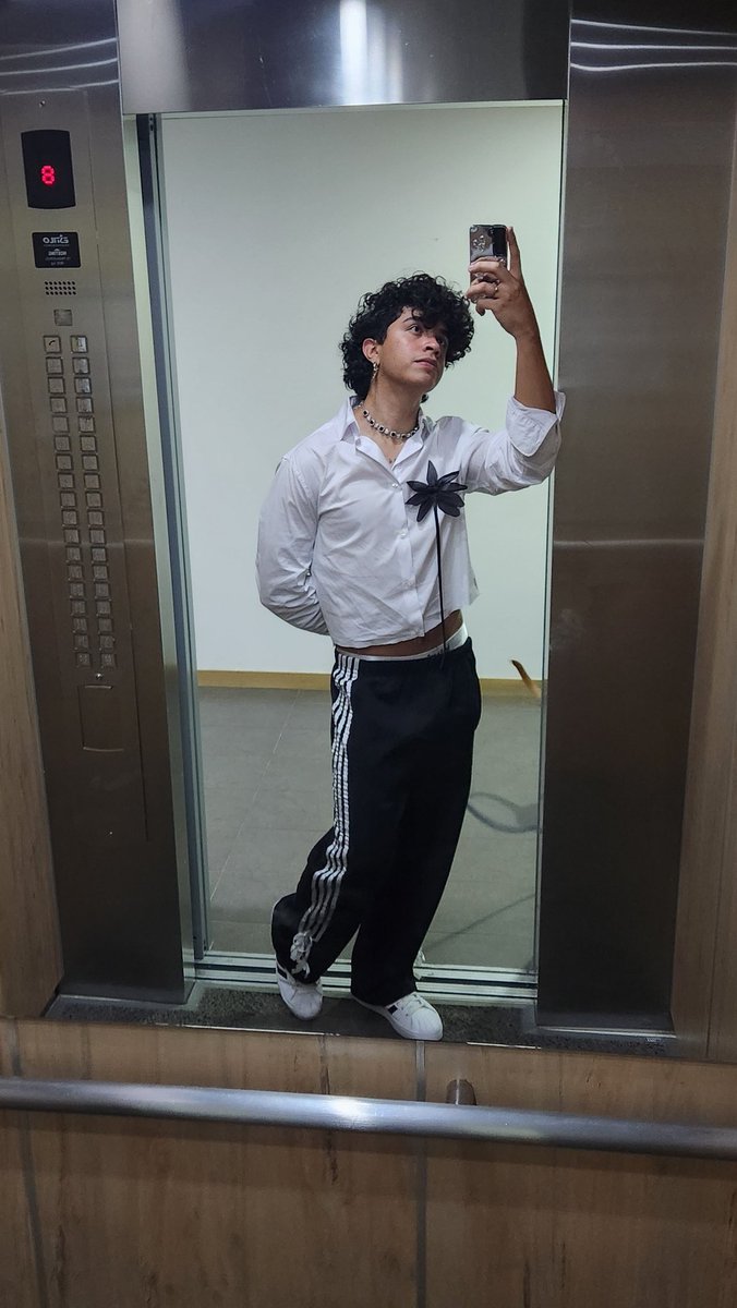 Lookcito para ver la coronación de Nymphia wind