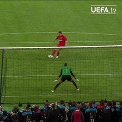 m96red's tweet photo. Did you know this is how Liverpool won the Champions League in 2005. 😜 https://t.co/2z38Bm3pBI
