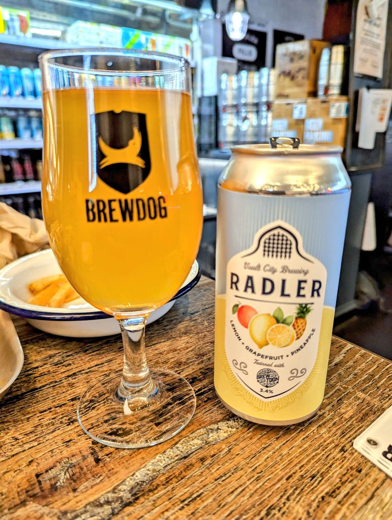 Lemon,Grapefruit, Pineapple Radler, a collaboration between @vaultcitybrew & @BrewToon Light & fruity fusion of zesty lemon, tangy grapefruit, & sweet pineapple brewed to a super sessionable strength. Saphir hops round out the flavour adding a hint of citrus & subtle floral notes