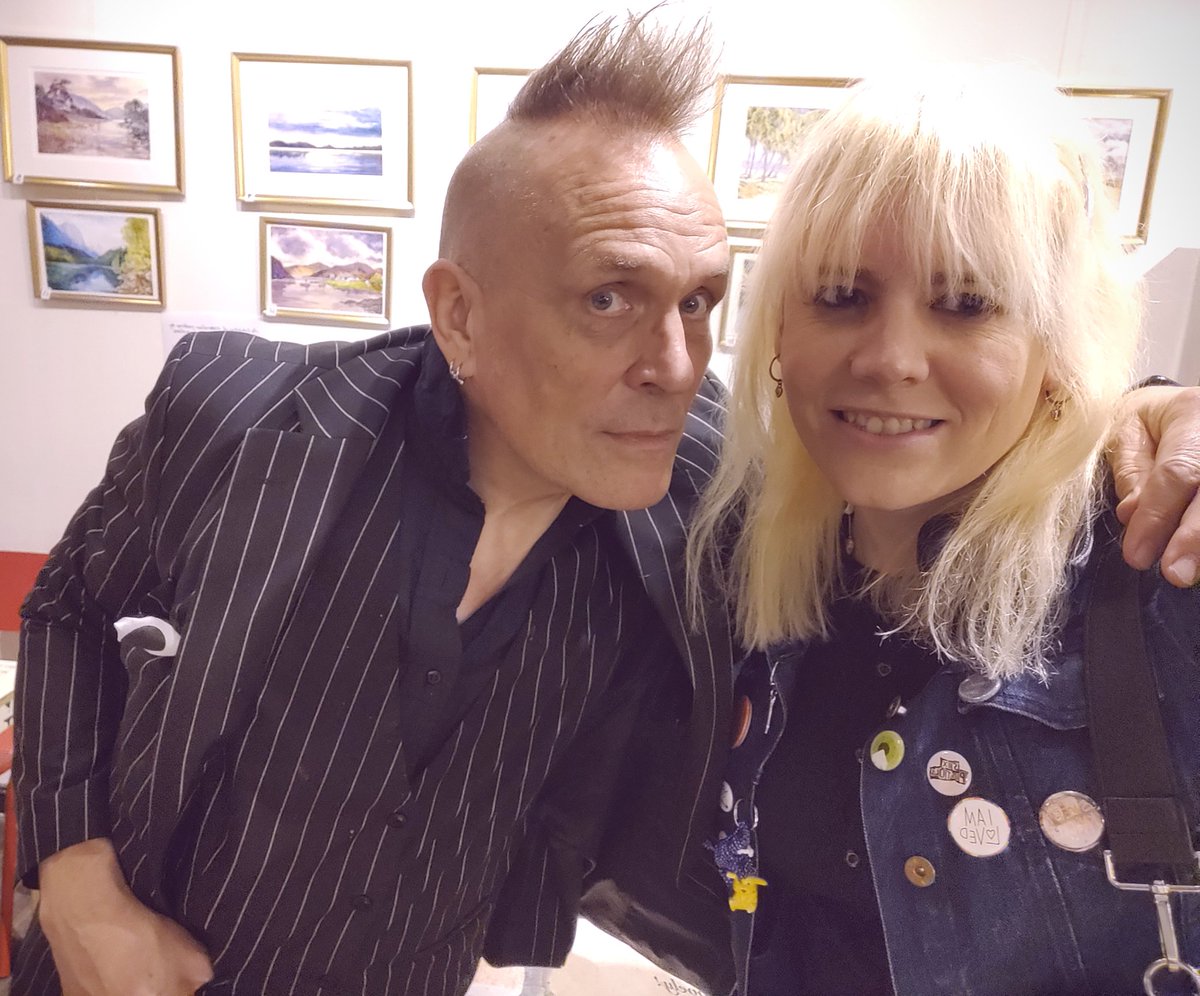 Terrific talk from the lovely @johnrobb77 & Dev from @idlesband at @folkhouse in Bristol last night. John's on in Southampton tonight at @theAtticVenue touring his new book Do You Believe In The Power of Rock n' Roll? Blissoutdontmissout