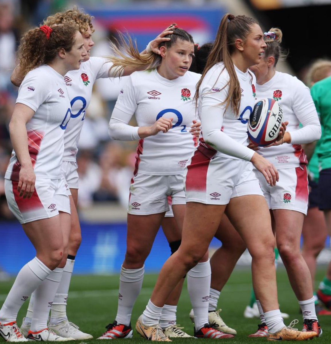 That’s another win for our @RedRosesRugby with 🏴󠁧󠁢󠁥󠁮󠁧󠁿 88 - 10 🇮🇪 on home soil at Twickenham Stadium. As always, we’re so proud of you 👏 #WearTheRose 🌹 #ENGvIRL #GuinnessW6N
