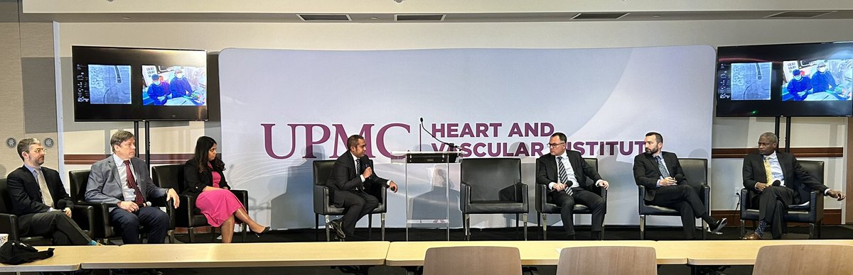 Our panel including @jelevenson @Amber_MakaniMD @AjConradsmithMD @jafwlr Johannes Bonnati, William Katz, and Hemal Gada speaking on a Live TEER case #HVS2024 @UPMC_CTSurgery @UPMCPhysicianEd