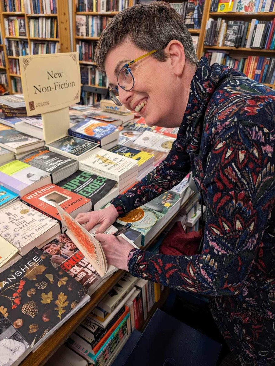 Signing the last remaining copy of He Used To Be Me in @ByrnesBooks yesterday @NewIslandBooks and before I could put it back in the shelf it was snapped out my hand by a lady from Memphis and is heading towards the States soon. 😊