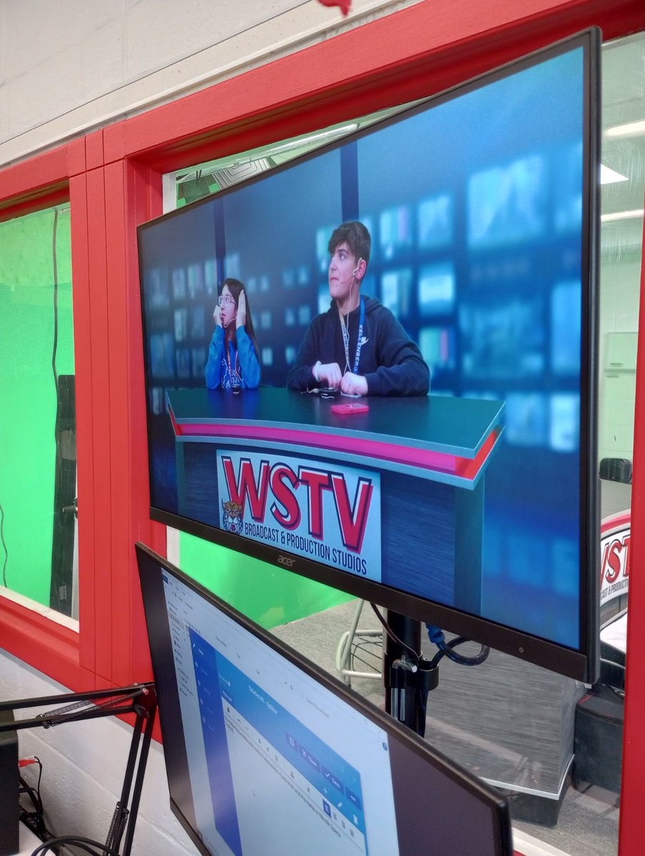 Another exciting morning at the @WheatleySchool WSTV Broadcasting Studios putting our new anchor desk and multiple camera shots into action! #ewlearns @EastWillistonSD