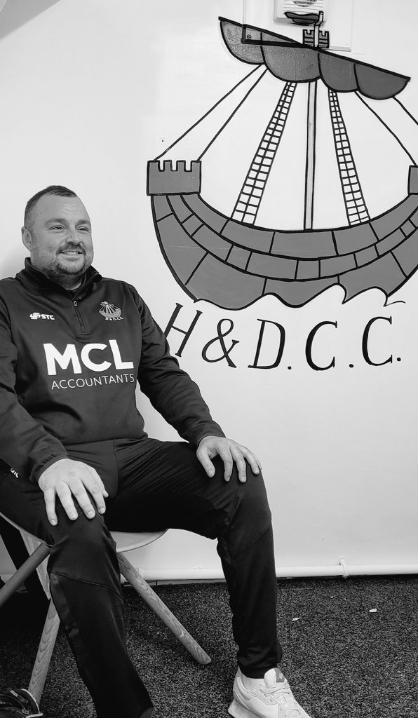 HDCricketClub's tweet photo. We win by 10 wickets.
The Ships are sailing. Destination Div 5. The new era under @Tommygunn2211 begins with the strongest of starts.
Mike Carran is performing at 8pm tonight. Families welcome. https://t.co/YsgUdHvo5D