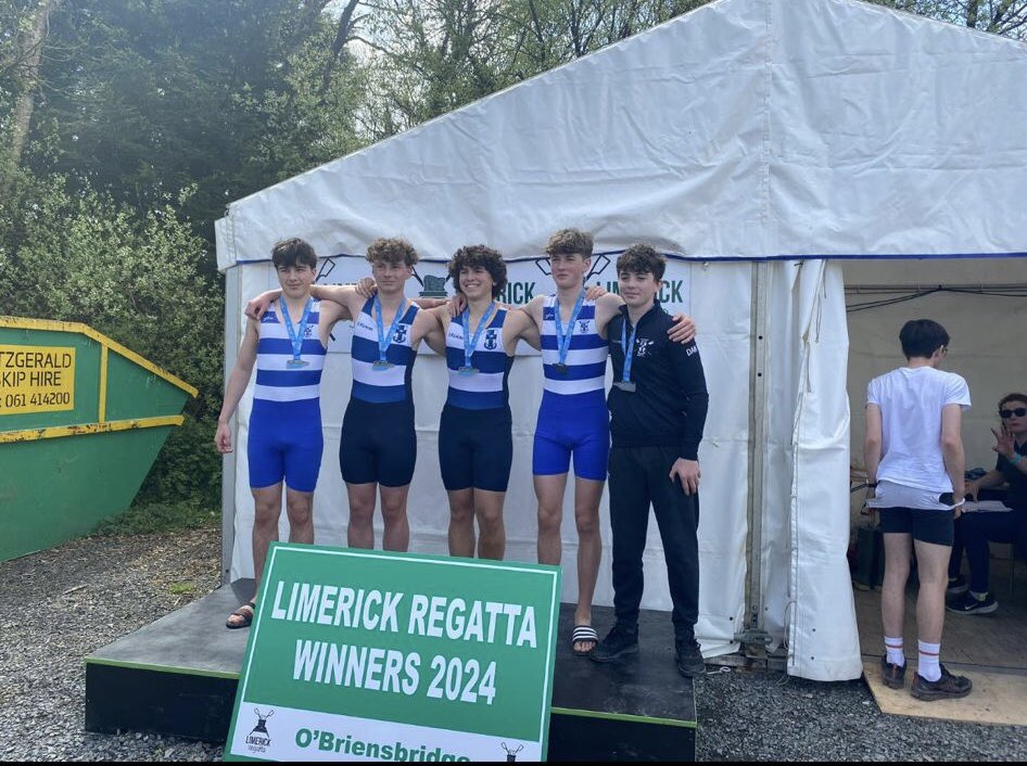 Well done to the J15 crew x 4 Rowers who came 1st in Limerick Regatta. 👏🛶