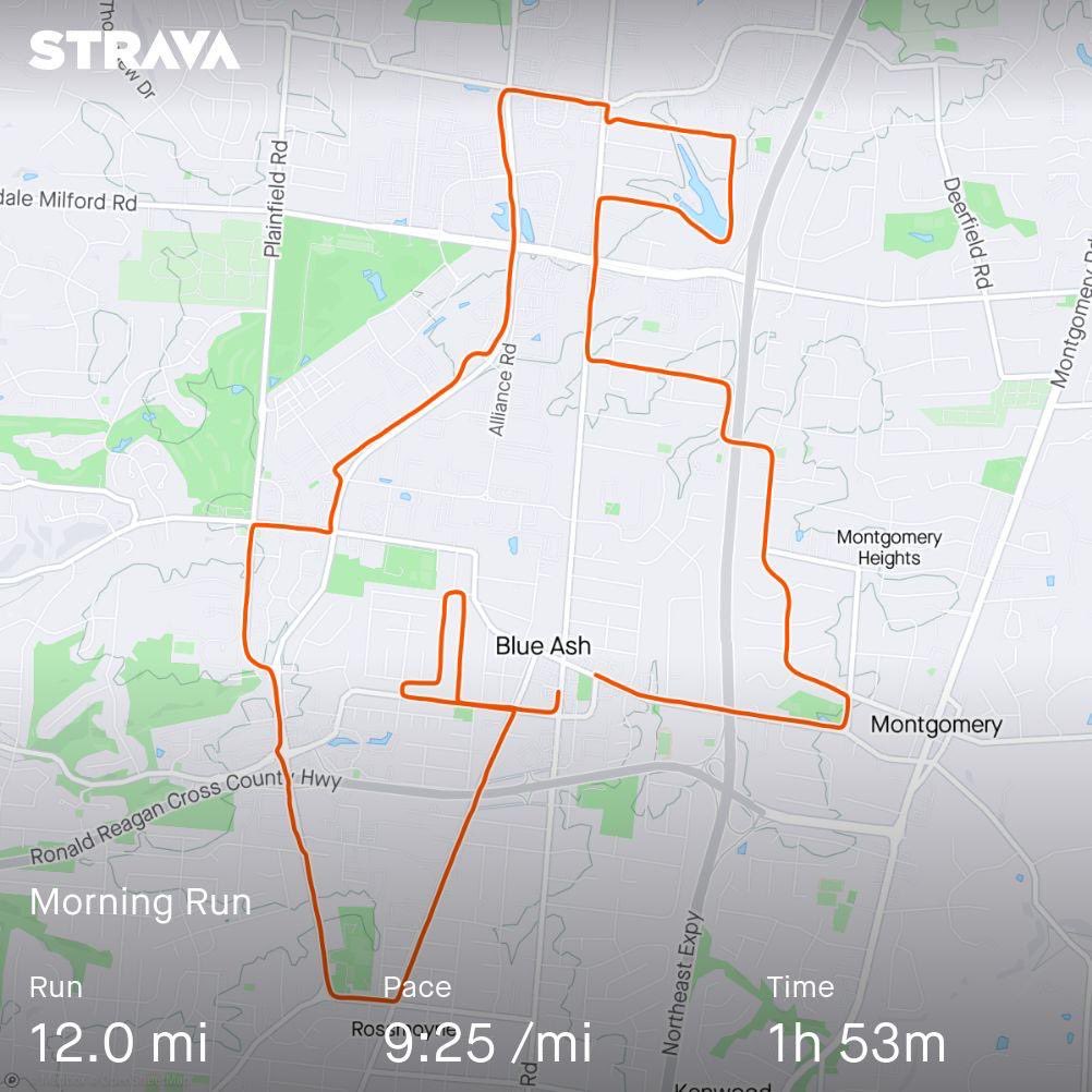 lorip923's tweet photo. Week 15 long run…12 “short” miles on a beautiful morning in Taper Town! 😅🏃🏻♀️💪🏻
#RunFlyingPig #Marathon3Training #FleetFeetRunningClub #LastOneBestOne #Tminus2Weeks https://t.co/k49HF4rMIC