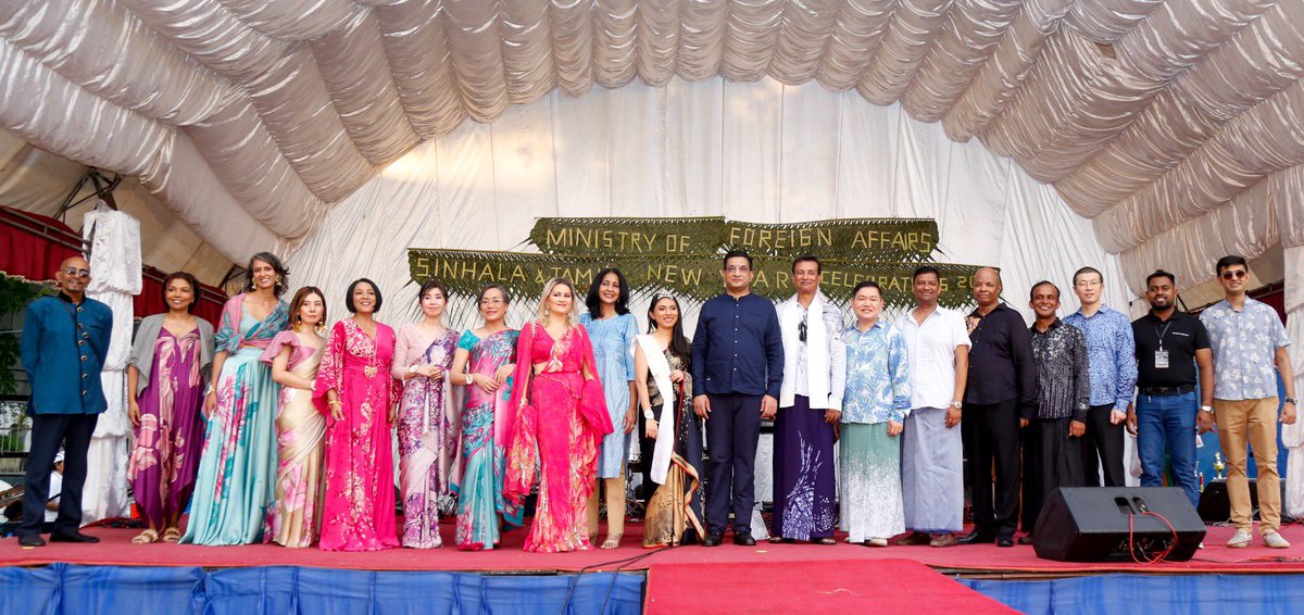 MFA_SriLanka's tweet photo. Colombo based foreign diplomats also participated in the Avurudu Kumara and Kumariya competition in Buddhi Batik outfits made specially for the event. https://t.co/NynbpsIWB4