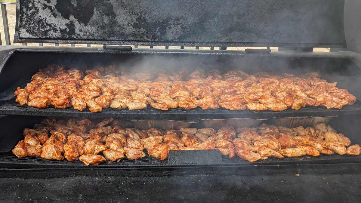 420 Smoked Wings! ☁️ 
#ChickenWings #SmokedMeat