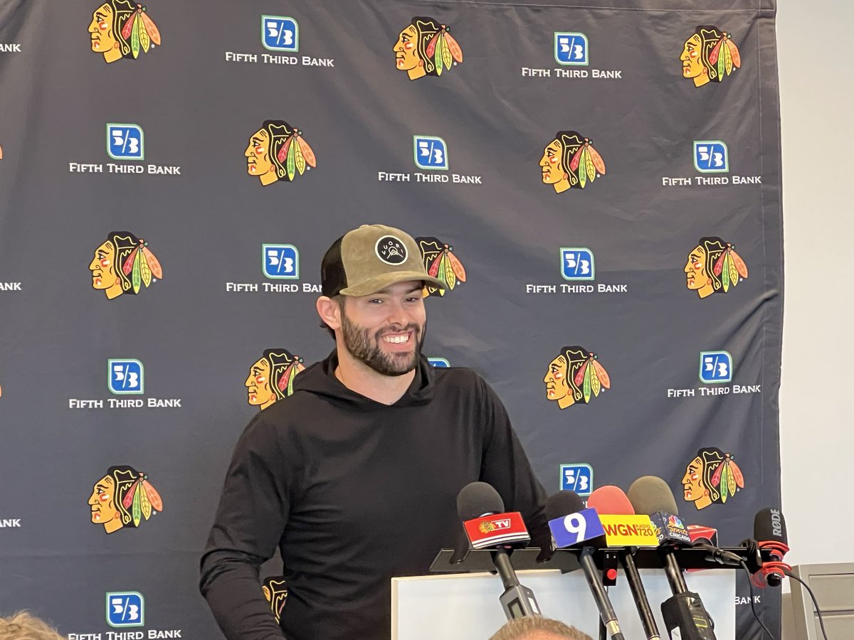 Colin Blackwell notched his first #NHL hat trick on March 10 vs. Arizona. He’s flipping to “Dad Mode” this offseason with a baby due in August 🥹 #Blackhawks
