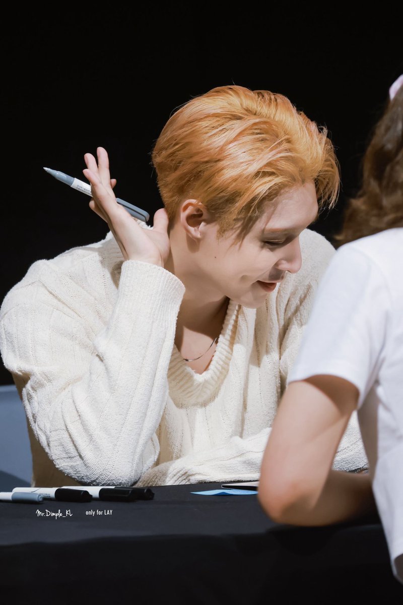 mrdimple_kl's tweet image. 240420  💜💜💜 @layzhang 

#LayZhang #ZhangYixing #张艺兴 #Lay #Yixing  #레이 #レイ #장이씽 #อี้ชิง