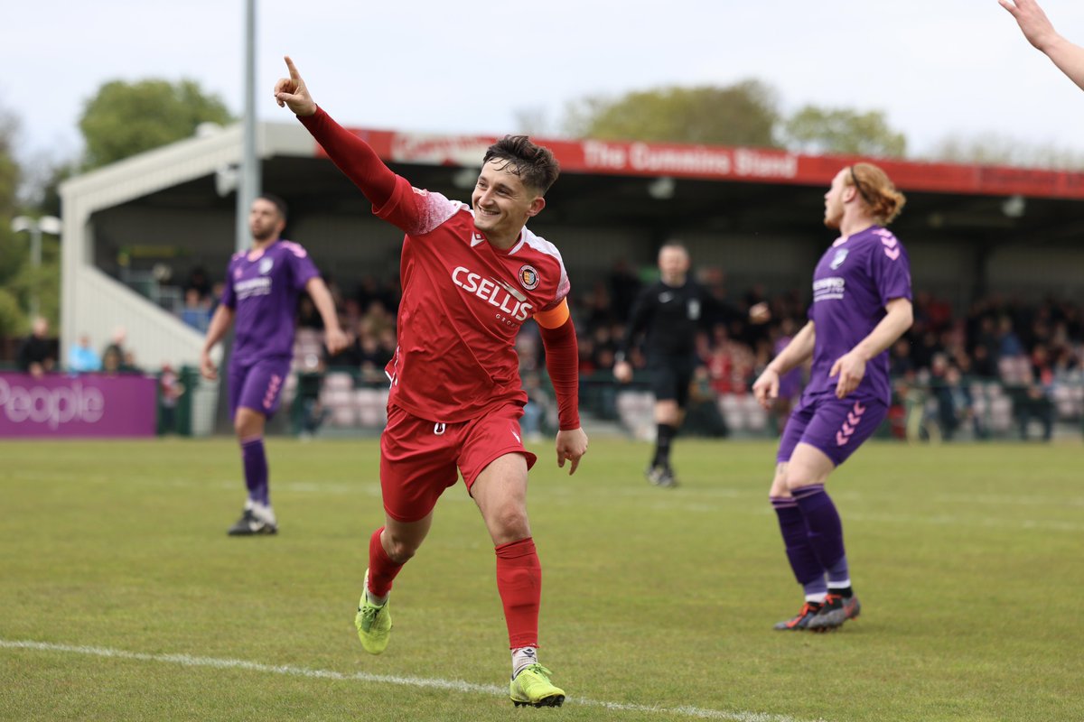 StamfordAFC1896's tweet photo. Only one Harry Vince!!! https://t.co/vY4VeO7EcS