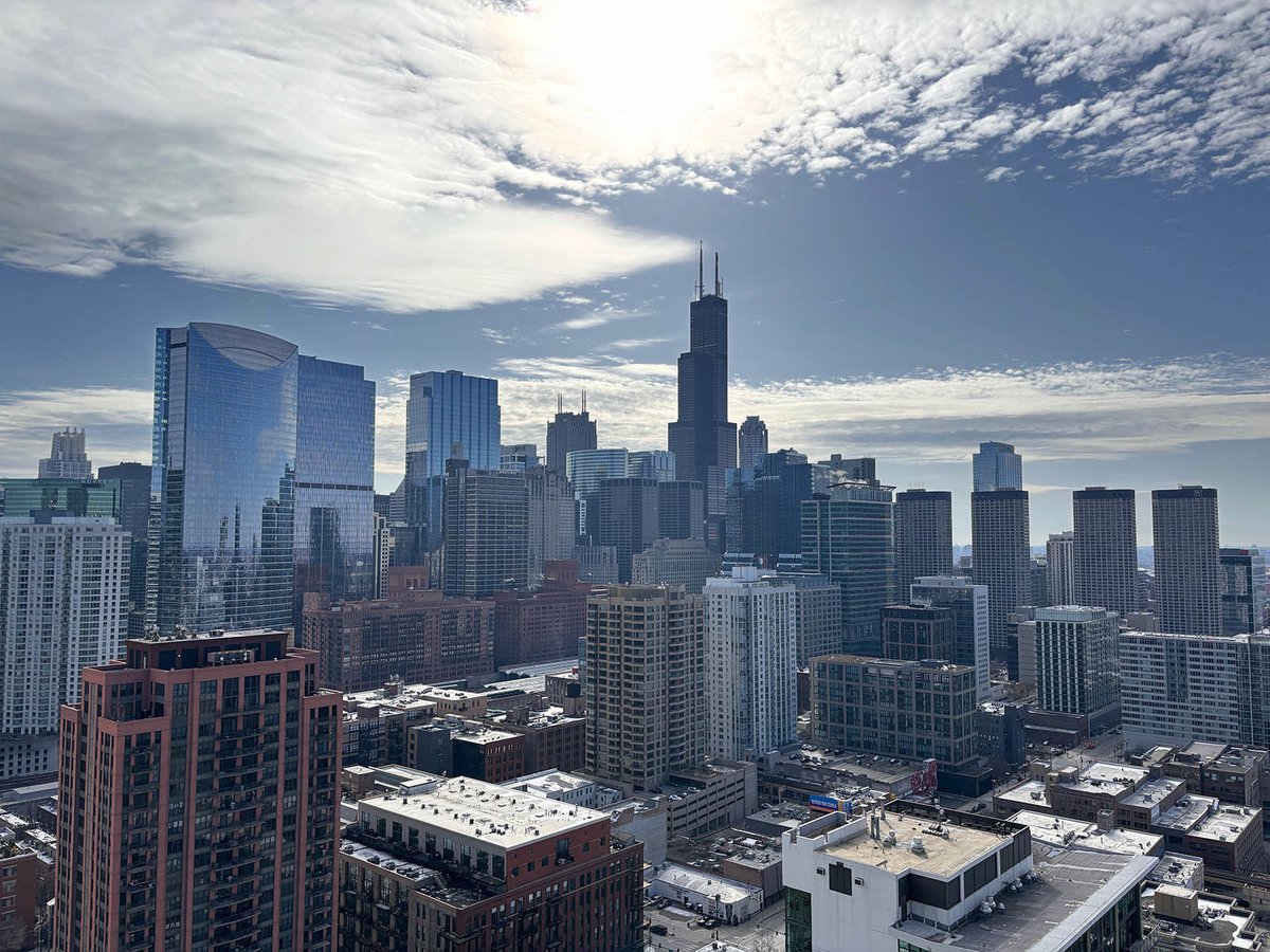 Midwest travel hack: Live it up in Chicago like a local dlvr.it/T5mnRs