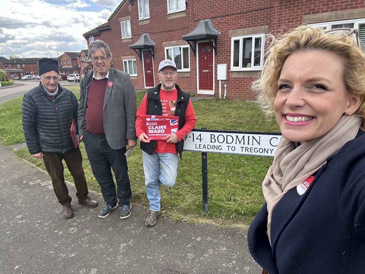 SamanthaNiblet4's tweet image. Great 2nd session of the day in #StensonFields with lots of people who’d already returned their postal votes with a ‘X’ in the box for 
@ClaireWard4EM &amp;amp; @NicolleNdiweni for Police &amp;amp; Crime Commissioner for the elections on 2nd May.

#TimeForChange #VoteLabour #SouthDerbyshire