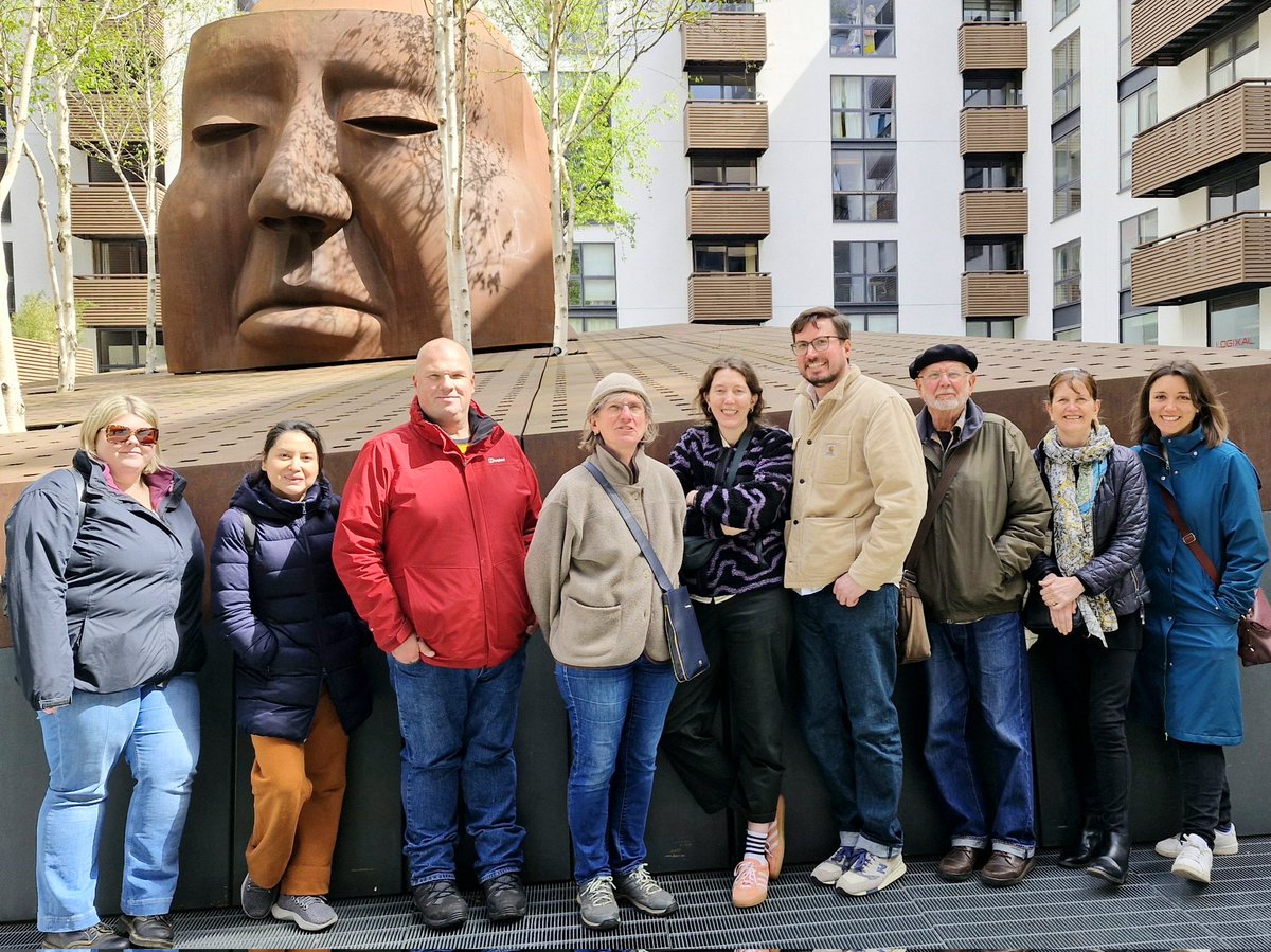 The group on my Regent's Canal walk for @Guided_Walks meet Alfred Hitchcock at the place where he got his break in the film industry -  the site of Gainsborough Studios, called Islington Studios when he worked there. 🎬🎬
#guidedwalk #regentscanal