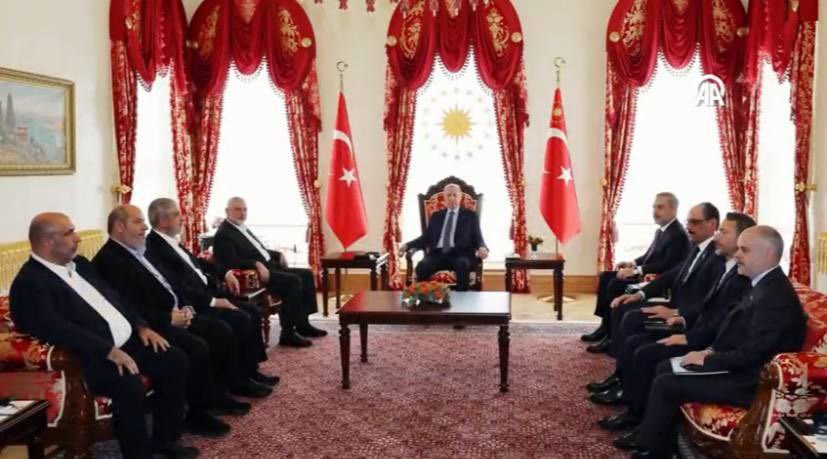 🇹🇷 It seems that Erdogan is preparing the ground for taking in the Hamas leadership into Turkey, after Qatar announced it will no longer host the heads of the terror organisation. Congratulations to the IRGC, for acquiring Turkey as its new ally..