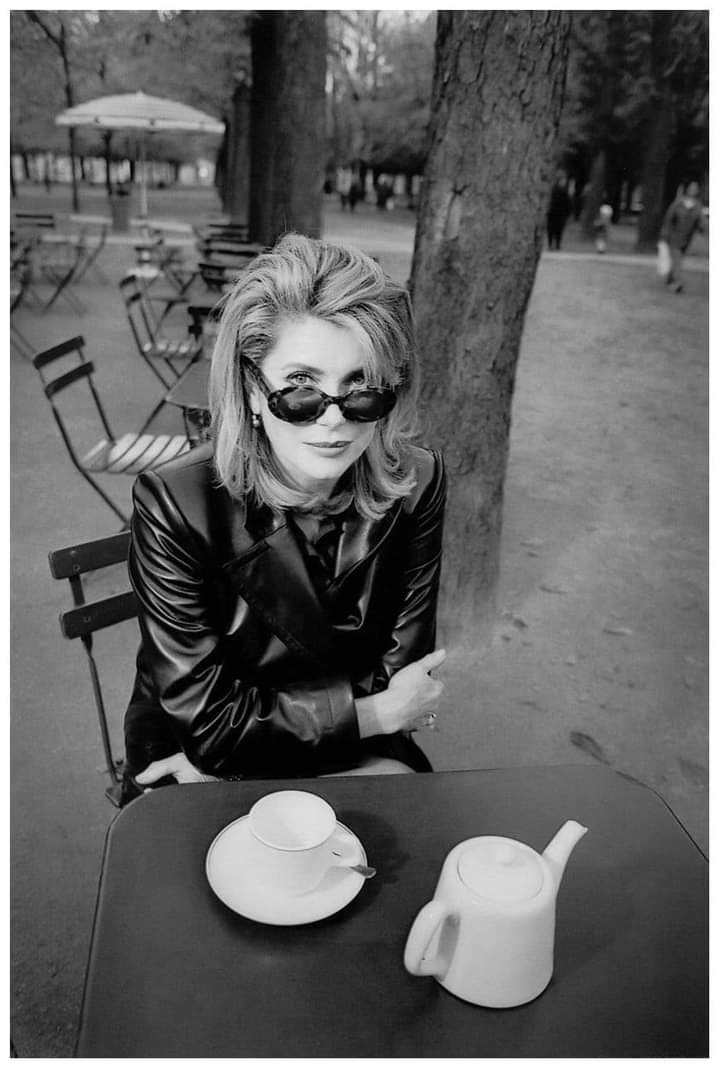 #CatherineDeneuve 🖤🤍