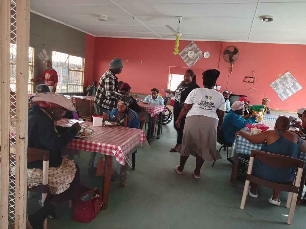 Our organizers and volunteers visited Empilweni Orphanage Home in King Sabata Dalindyebo for our weekend of service.

#RISEMzansiTurns1
#WeNeedNewLeaders
#VoteRISEMzansi