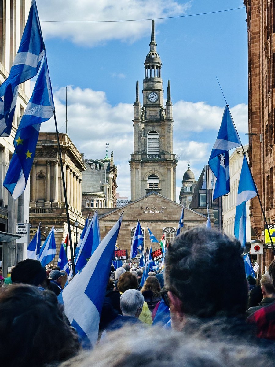 Brilliant Scottish independence Rally with #BelieveinScotland and #PensionersforIndependence . 
Speakers excellent. ⁦<a href="/HumzaYousaf/">Humza Yousaf</a>⁩ was on fire. 
Terrific turnout👍🏴󠁧󠁢󠁳󠁣󠁴󠁿🏴󠁧󠁢󠁳󠁣󠁴󠁿 

#ScottishIndependence