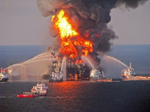 #OtD On This Day, April 20: Deepwater Horizon Explosion Kills 11 laborhistoryin2.podbean.com/e/april-20-dee…