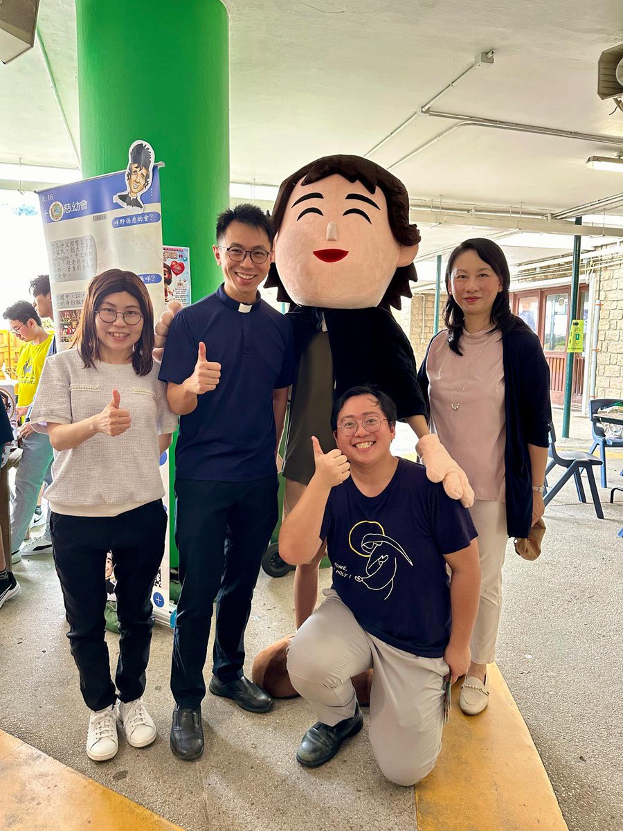 First Children's Day of the Catholic Diocese of Hong Kong on 20 April The Salesian Family (SDB, FMA, SAL) prepared activity booth for the participating children and their parents. After the activity, the Holy Eucharist was presided by Cardinal Stephen Chow, Bishop of Hong Kong.