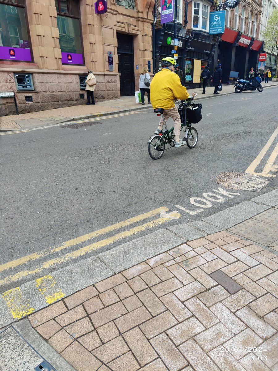 Age is no bar to go shopping on your bike <a href="/BromptonBicycle/">Brompton Bicycle</a> 
❤️