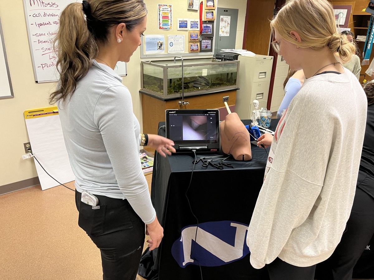 Dr. Hamad Saleemi and Dr. Tyler Smith from St. Luke's Sports Medicine worked with Nazareth Area High School students dissecting a human knee and learning more about the anatomy and surgical procedures. @NASDSportsMed @mystlukes #StLukesProud #StLukesSportsMedicine