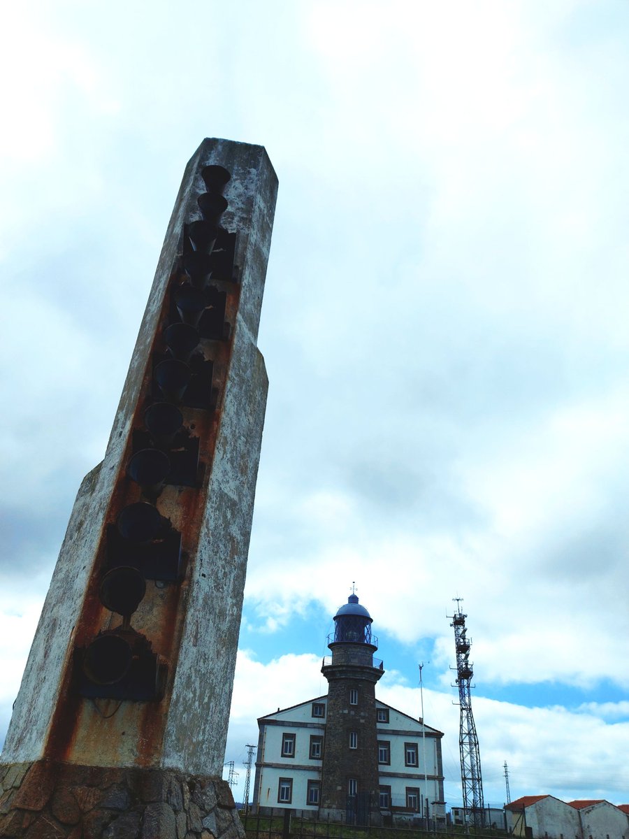 Bebaker3's tweet photo. Faro de Cabo Peñas.
Latitud: 43º 39,330 N
Longitud: 05º 50,926 W
@FarosLos
#faros #España #viajar #Sabado https://t.co/MS7EEchA28