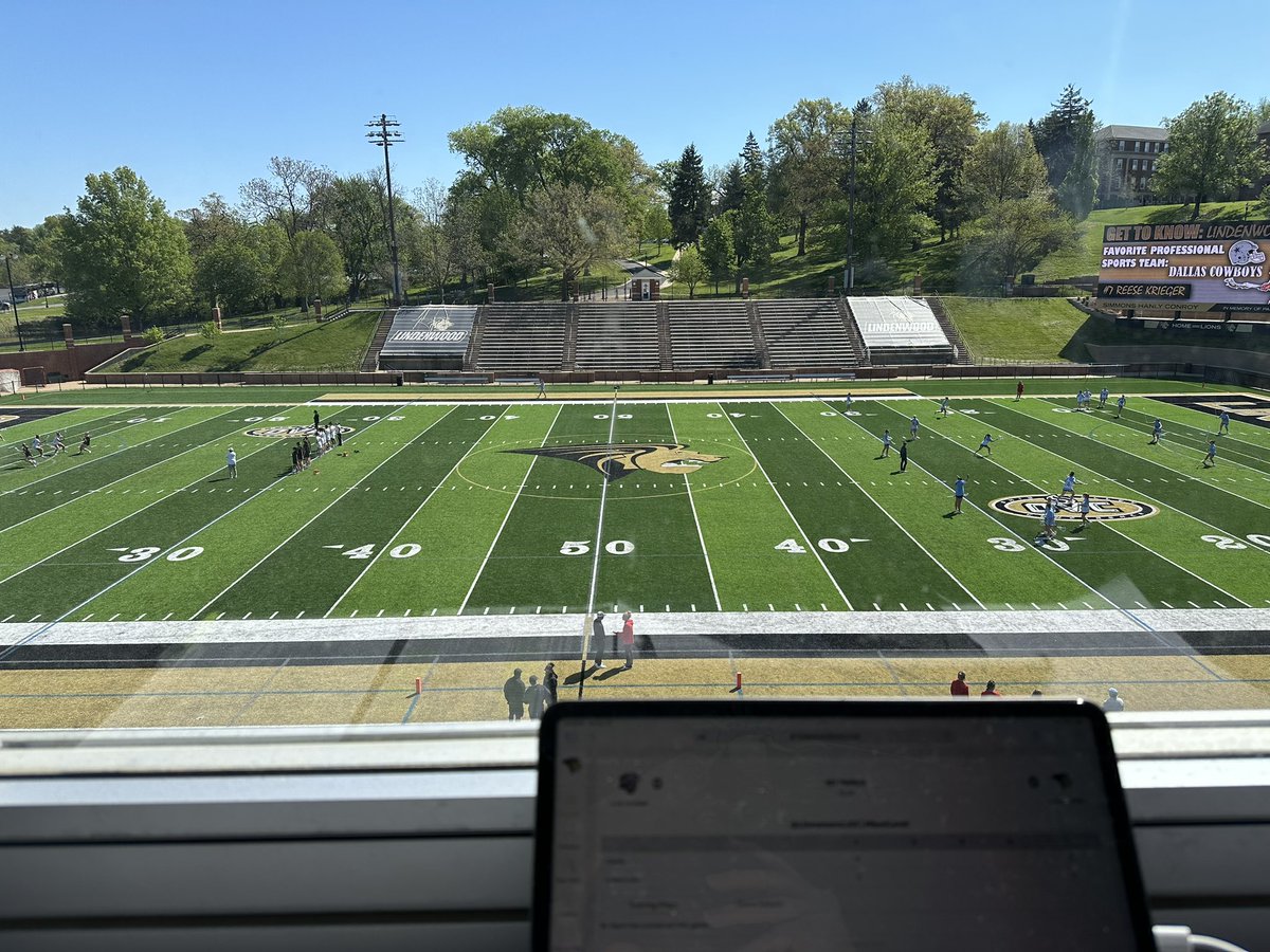 The view from the PA booth for the start of the @LUwomensLax and @LindenwoodLax doubleheader! 

#ASUNLAX #CollegeLacrosse #NewLevel