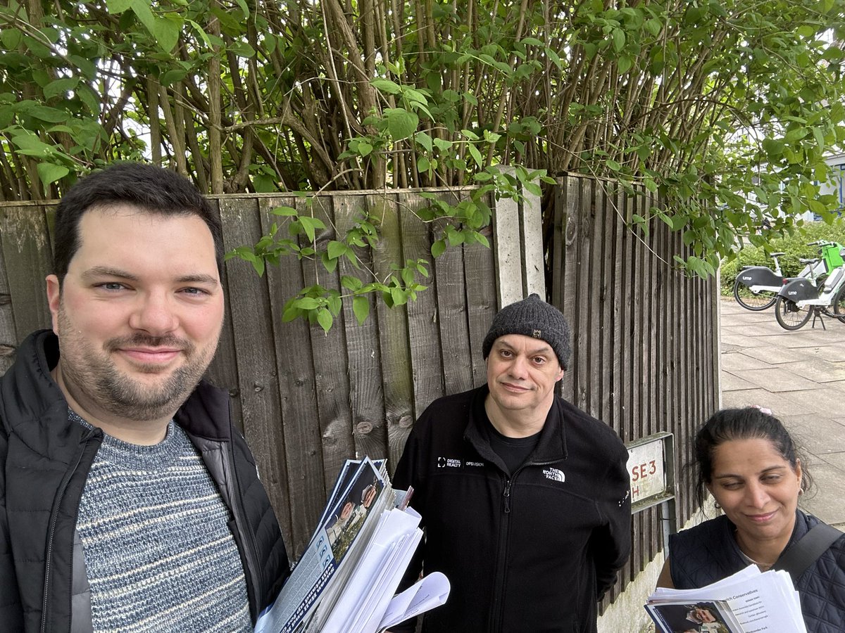 Great afternoon in Westcombe Park speaking to residents about the upcoming mayoral election and Labour’s plans for a new LTN despite 75-80% of residents objecting. Lots of residents voting for @Councillorsuzie and an end to Labour dominance in this area #VoteConservative