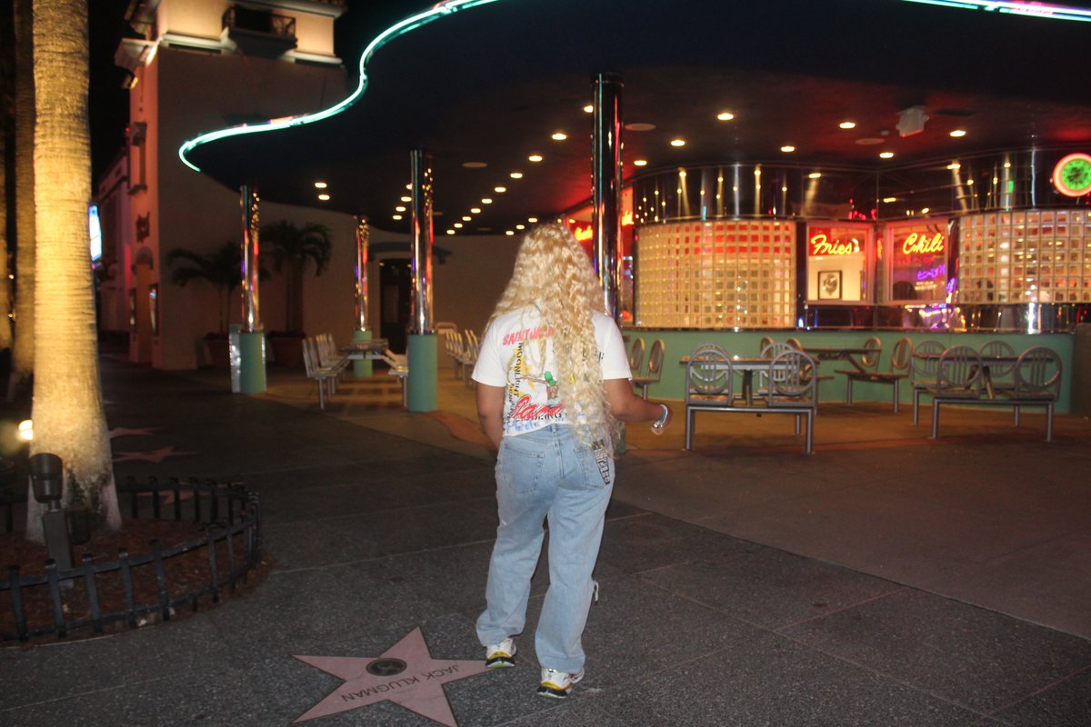 BigBankDaughter's tweet image. #GRADBASH’24 💫