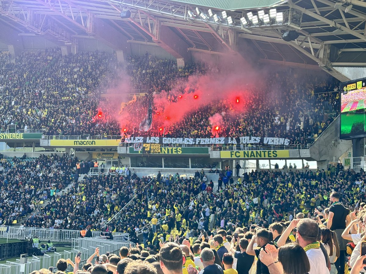 matteo_rnlt's tweet photo. Ça j’aime 💛💚 https://t.co/MhJR9Zbsf6