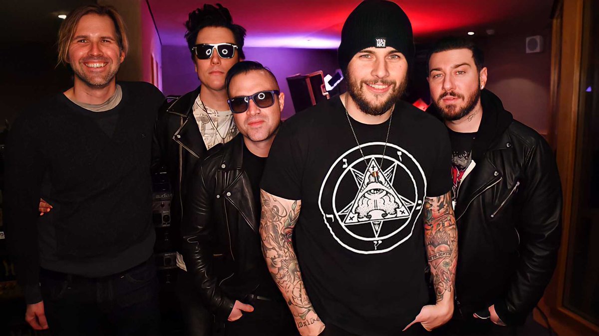 A7X at the Maida Vale Studios in London, England for BBC Radio 1’s Rock Show with Daniel P Carter - 23rd January 2017 📷: BBC Radio 1 Rock Show - @Radio1RockShow