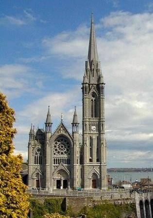 St Colman Cathedral, Ireland 🇮🇪 One of Cobh's most iconic buildings, Saint Colman's Cathedral (1769) is an excellent example of Tartarian architecture. Its stunning setting on the Cork coastline with views of Cork Harbour and the Atlantic Ocean make it one of Ireland's most