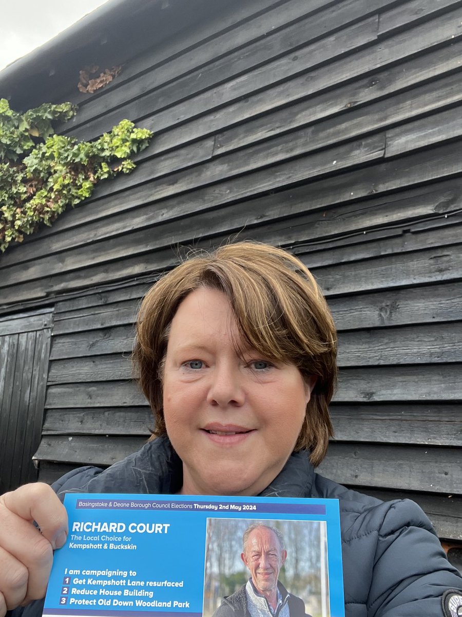 Out supporting my old friend Cllr Richard Court this afternoon-he’s standing for re-election to represent Kempshott & Buckskin on May 2nd-Richard, his late wife Anne & family are so well known amongst residents-good to meet so many supporters ⁦@BSKconservative⁩
