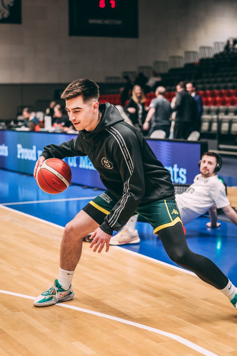 McrGiants's tweet photo. 🟢 For the last time this season, we are LIVE from Belle Vue!!
📺 WATCH LIVE NOW - https://t.co/UGKgnjQYob
#IAMGIANT #BritishBasketball https://t.co/cNVxAlajaM