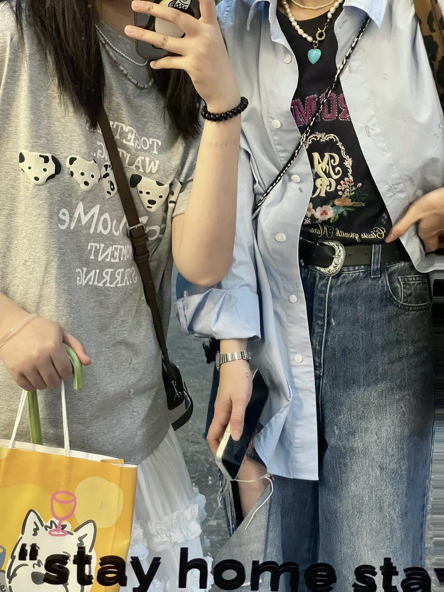 acutelexi's tweet photo. 开心周六🐶🎁✌🏻 https://t.co/T2y5ymglnC