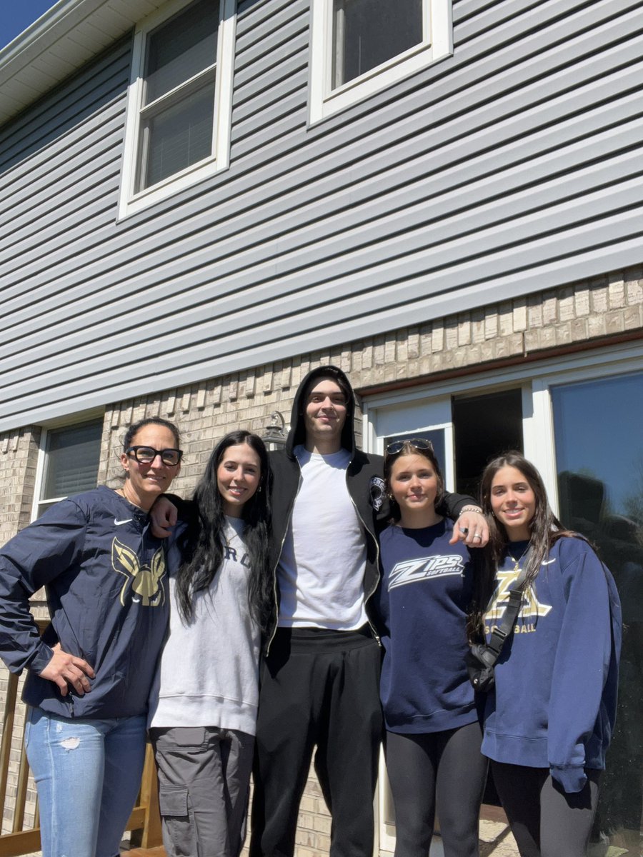 April Nicholson tweet media