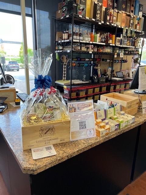 The Wine and Cheese Place has a great variety of – you guessed it! – wine and cheese, and they’ve put together a great package for our Corks & Kegs fundraiser.  bit.ly/4akhU8m #stlouiswine #gourmetfood #casa #charity