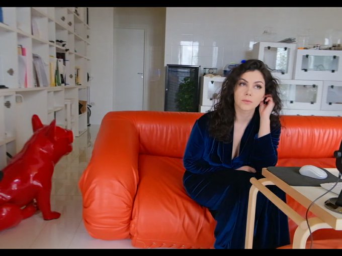 Valentina Nappi is live now! https://t.co/CAmH6wjGVZ https://t.co/18KgJ7jSsY