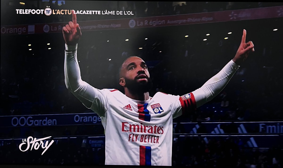 La Story @telefoot_TF1 🦁 Lacazette • L’âme de l’OL Dimanche 11h sur @TF1 📺