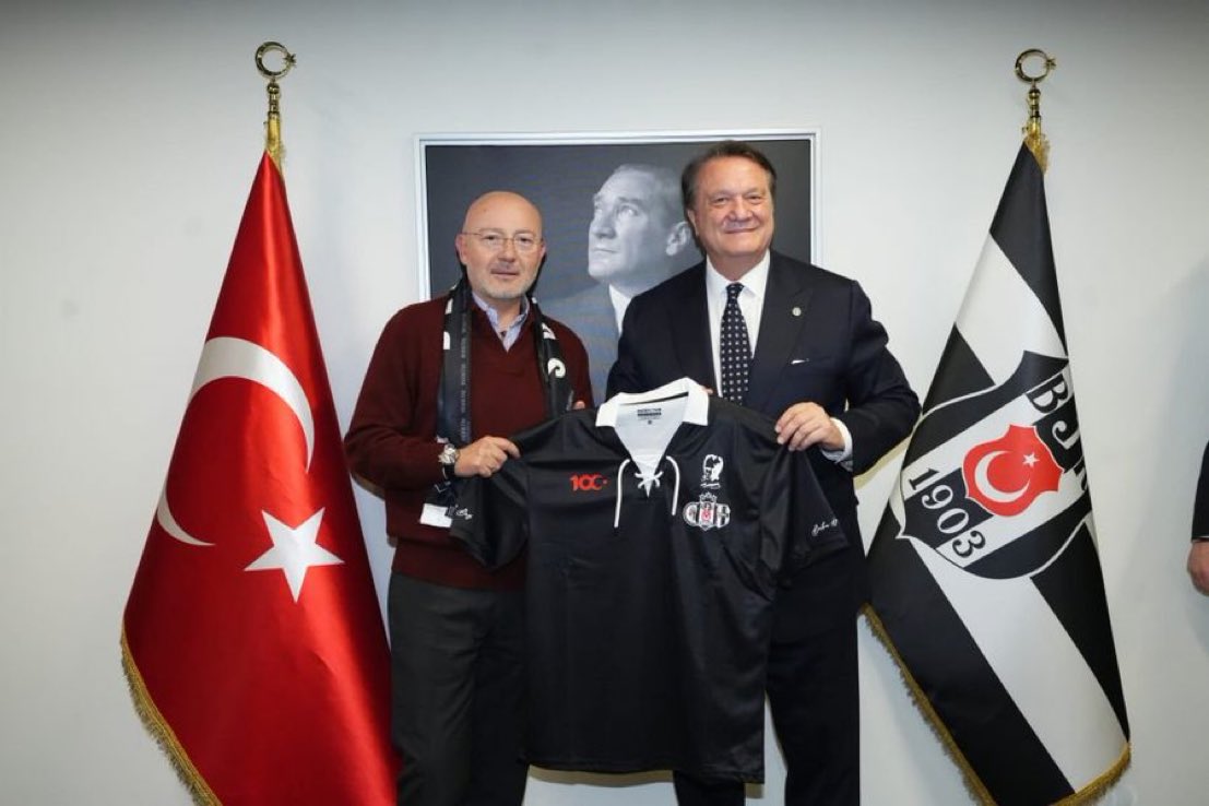 Doğuş Holding Yönetim Kurulu Başkanı Ferit Şahenk, Başkan Hasan Arat'ı ziyaret etti.