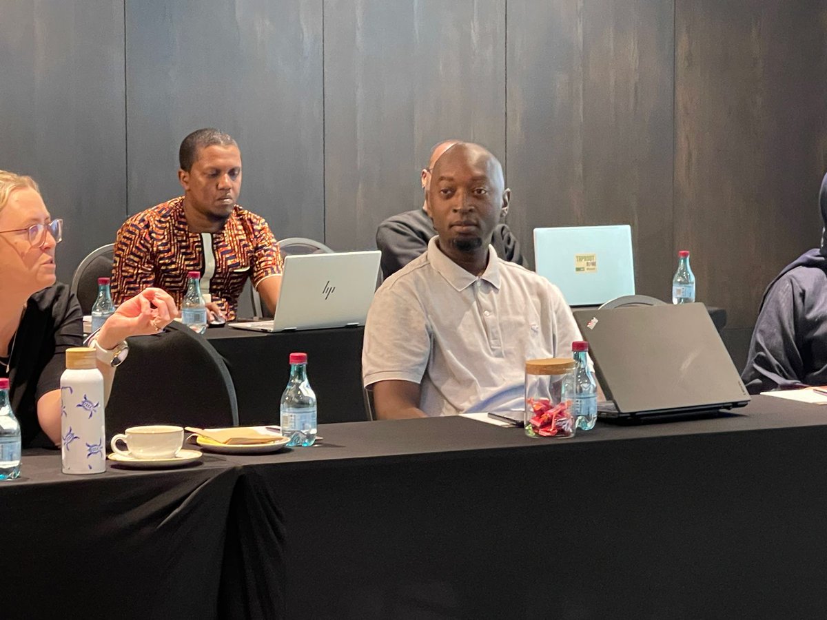 PACJA_SA's tweet photo. 2/2
we're primed for impactful online advocacy events. Witnessing the passion and dedication of the AACJ community towards climate justice is truly inspiring! 🌍💪
#AACJ #PACJASouthAfrica #aacjinaction #climatejustice #CapacityBuilding #communications #advocacy https://t.co/diBItSQrCl