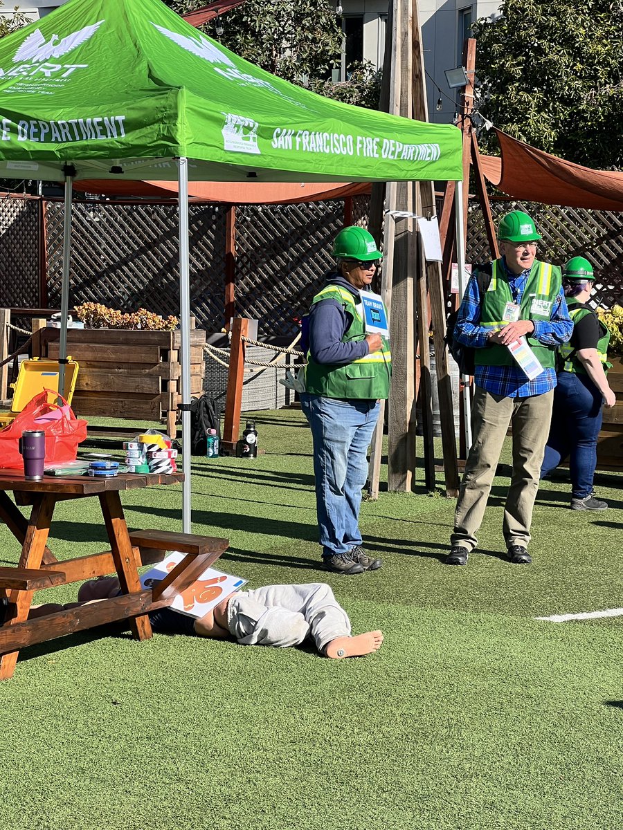 SAN FRANCISCO FIRE DEPARTMENT MEDIA tweet media